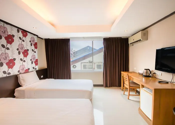 Hotel Avana And Convention Centre Sha Extra Bangkok