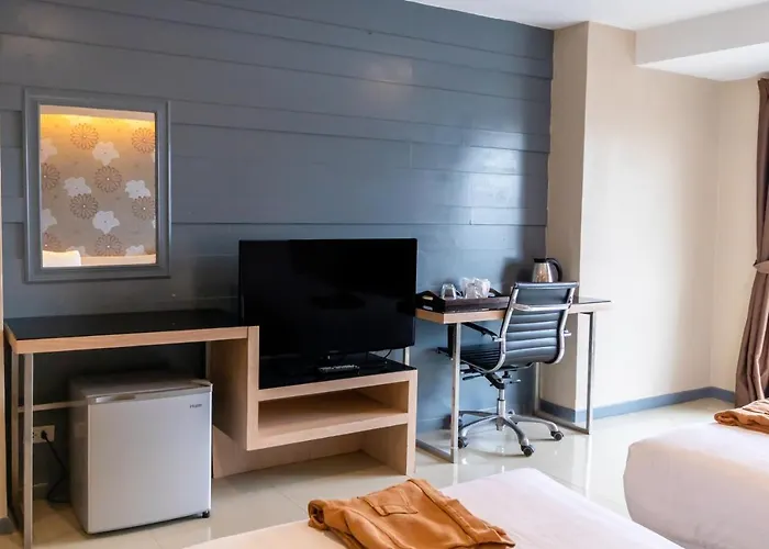 Hotel Avana And Convention Centre Sha Extra Bangkok