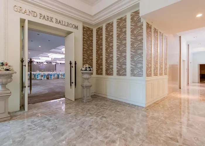 Hotel Avana And Convention Centre Sha Extra 5*