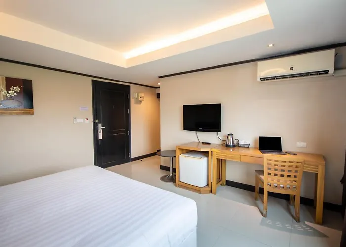 Avana And Convention Centre Sha Extra Bangkok